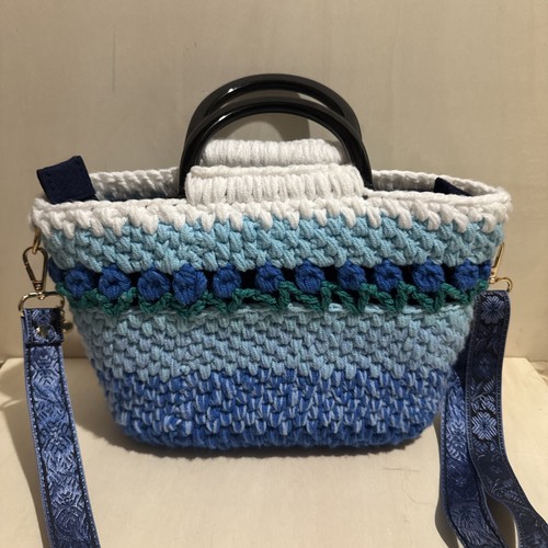 Borsa all uncinetto fatta - fatta, a