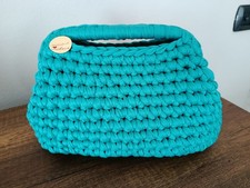 Borse da donna lavorate a